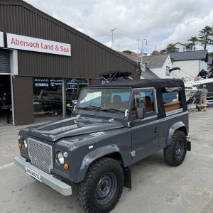 NOMAD Defender 90 300 TDI Auto